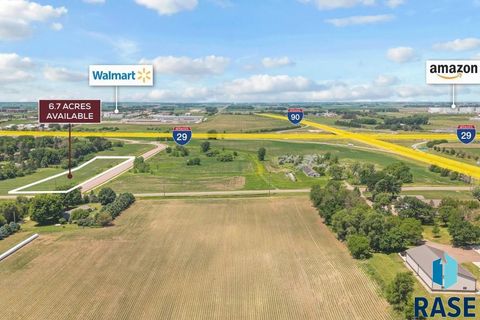 Photo of TBD 66th St Street, Sioux Falls, SD (MLS # 22508047)