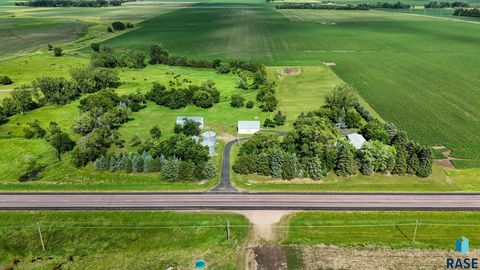 Photo of 23948 SD Highway 19 Hwy, Madison, SD 57042 (MLS # 22602638)