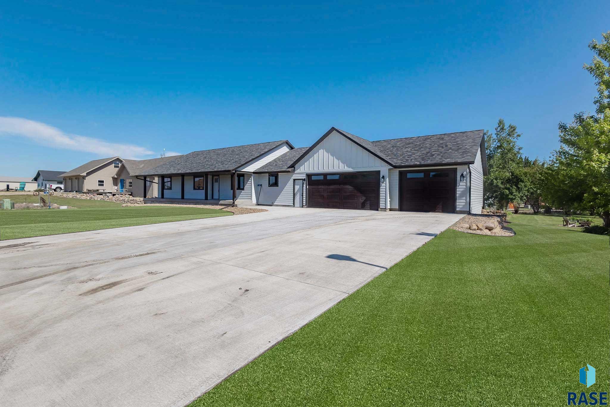 104 Silver Creek Dr