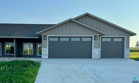 Townhouse For Sale - Mill Pond Road #1<br/> Rock Rapids, IA 51246