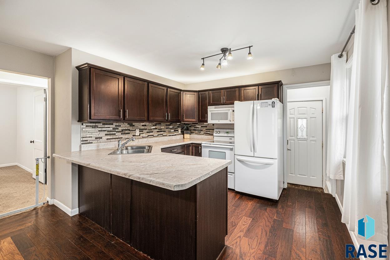 Sioux Falls, South Dakota 57105, United States, 2 Bedrooms Bedrooms, ,1 BathroomBathrooms,Residential,Active,201999