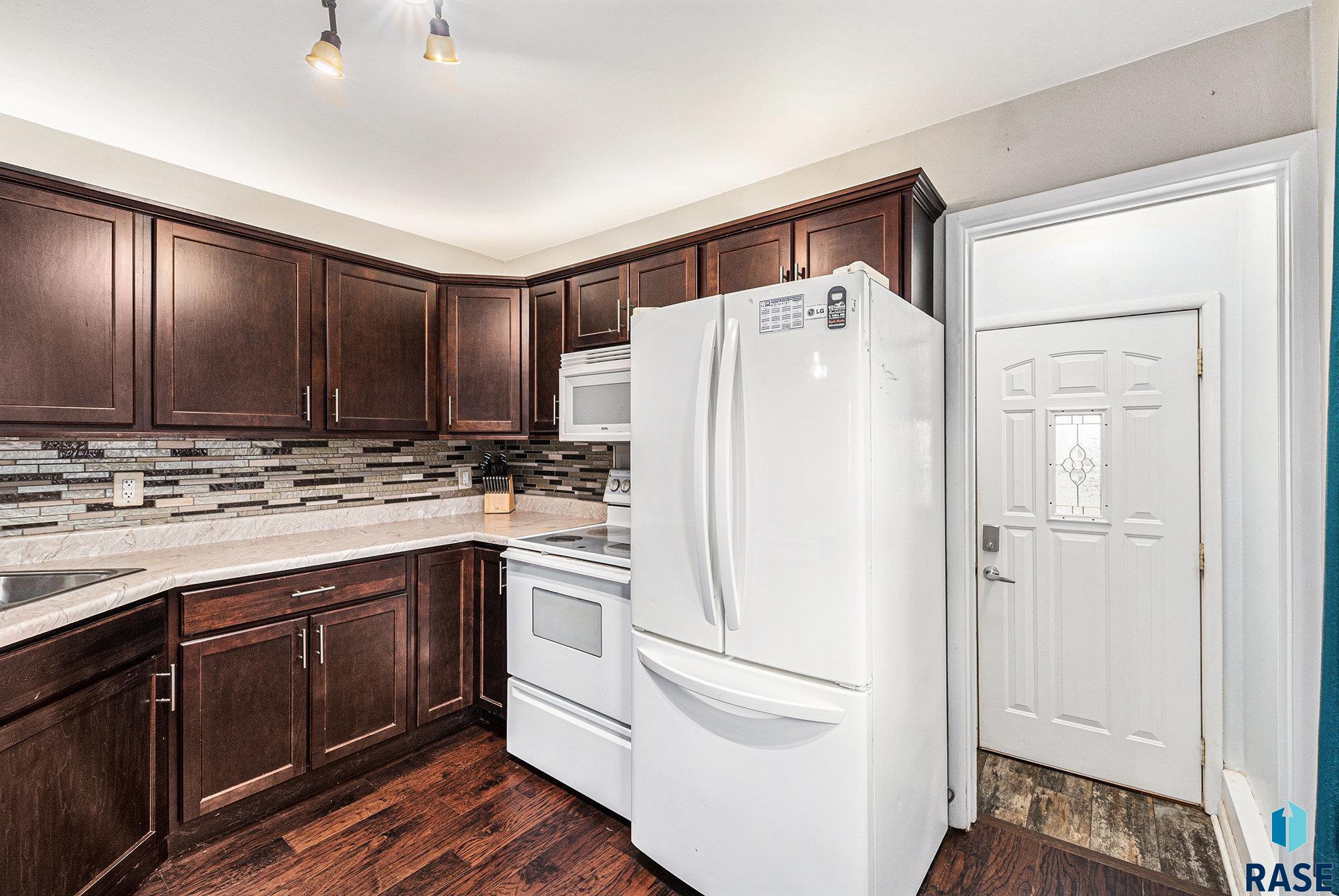 Sioux Falls, South Dakota 57105, United States, 2 Bedrooms Bedrooms, ,1 BathroomBathrooms,Residential,Active,201999