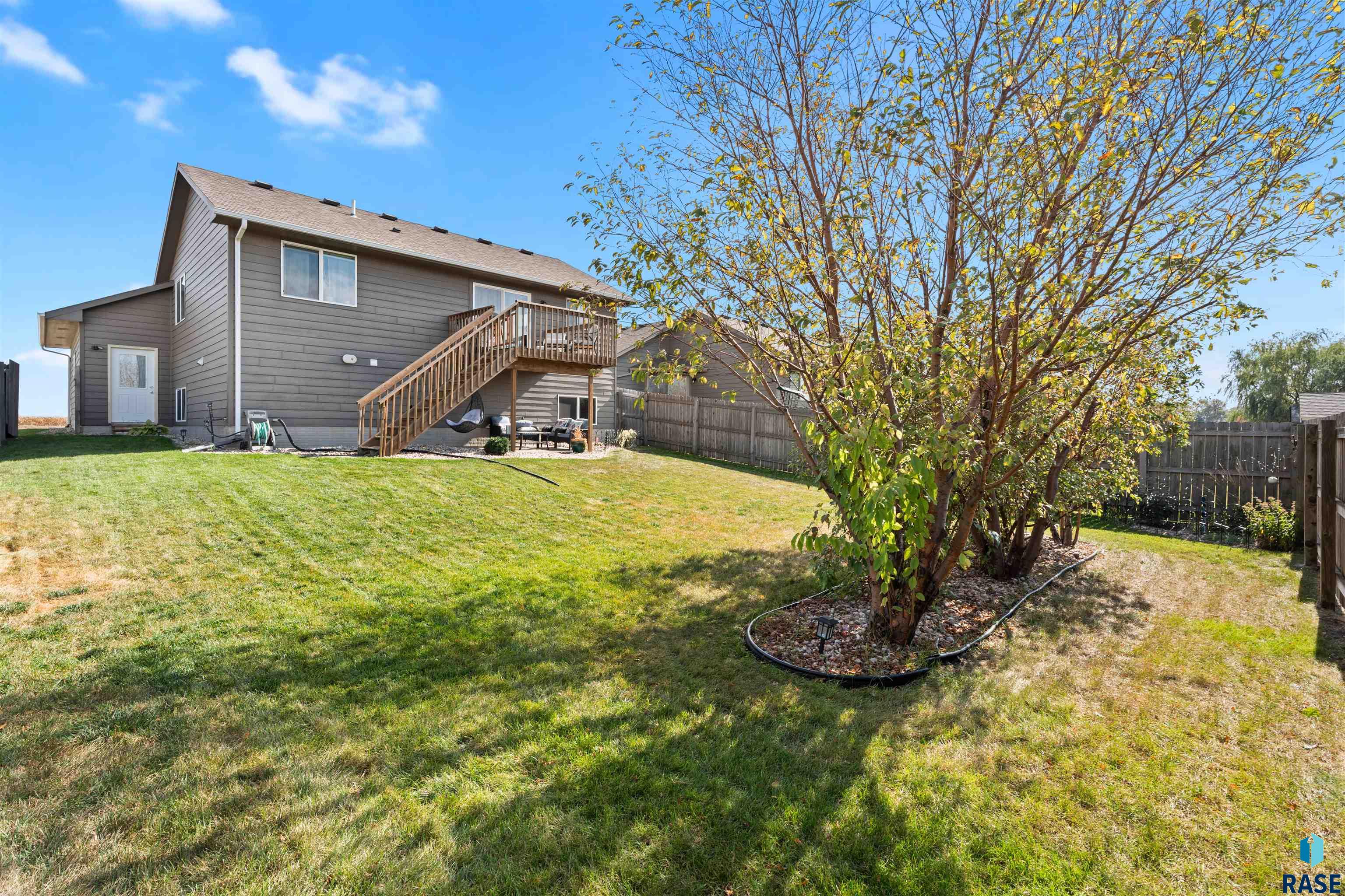 Harrisburg, South Dakota 57032, United States, 3 Bedrooms Bedrooms, ,2 BathroomsBathrooms,Residential,Active,227714