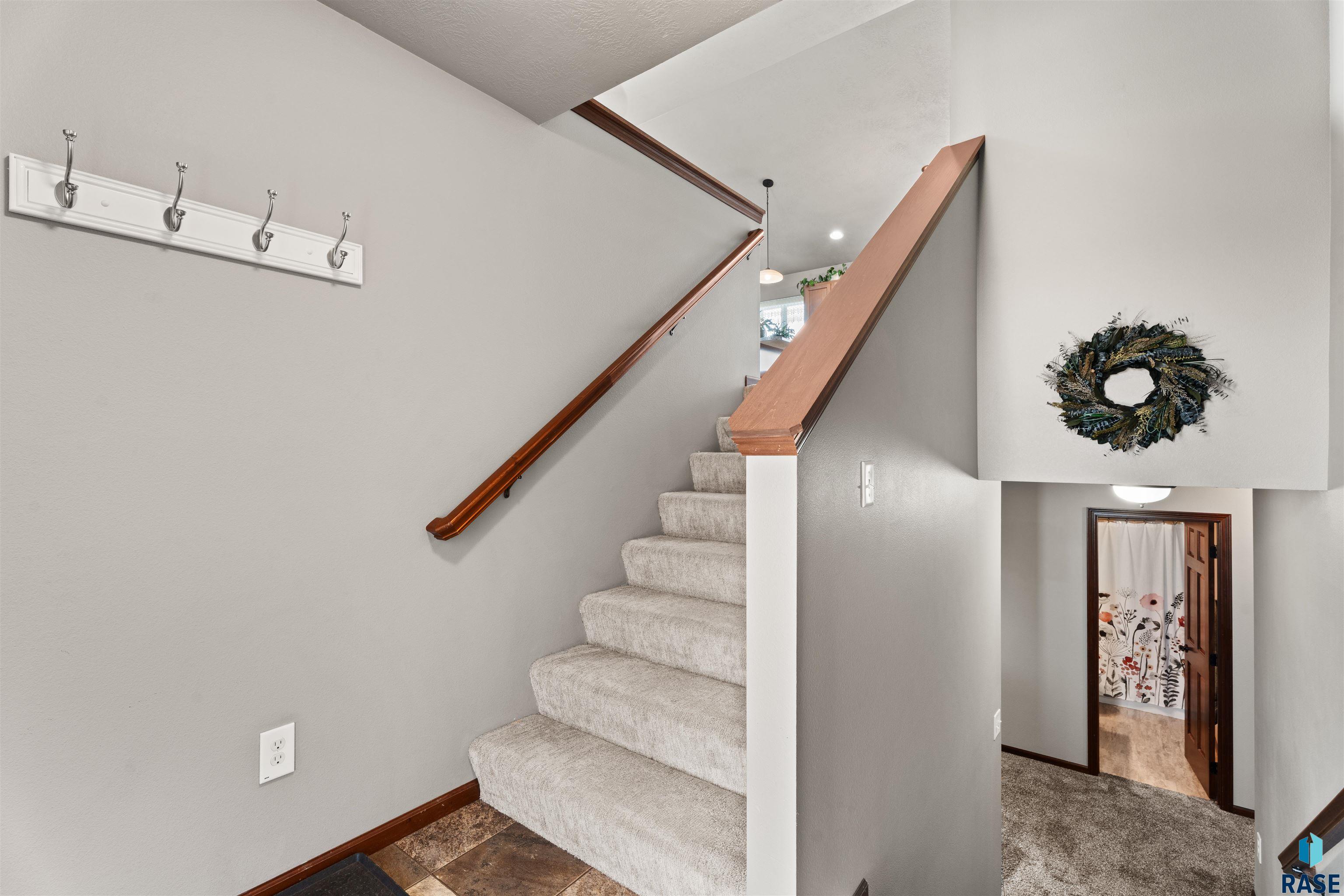 Harrisburg, South Dakota 57032, United States, 3 Bedrooms Bedrooms, ,2 BathroomsBathrooms,Residential,Active,227714