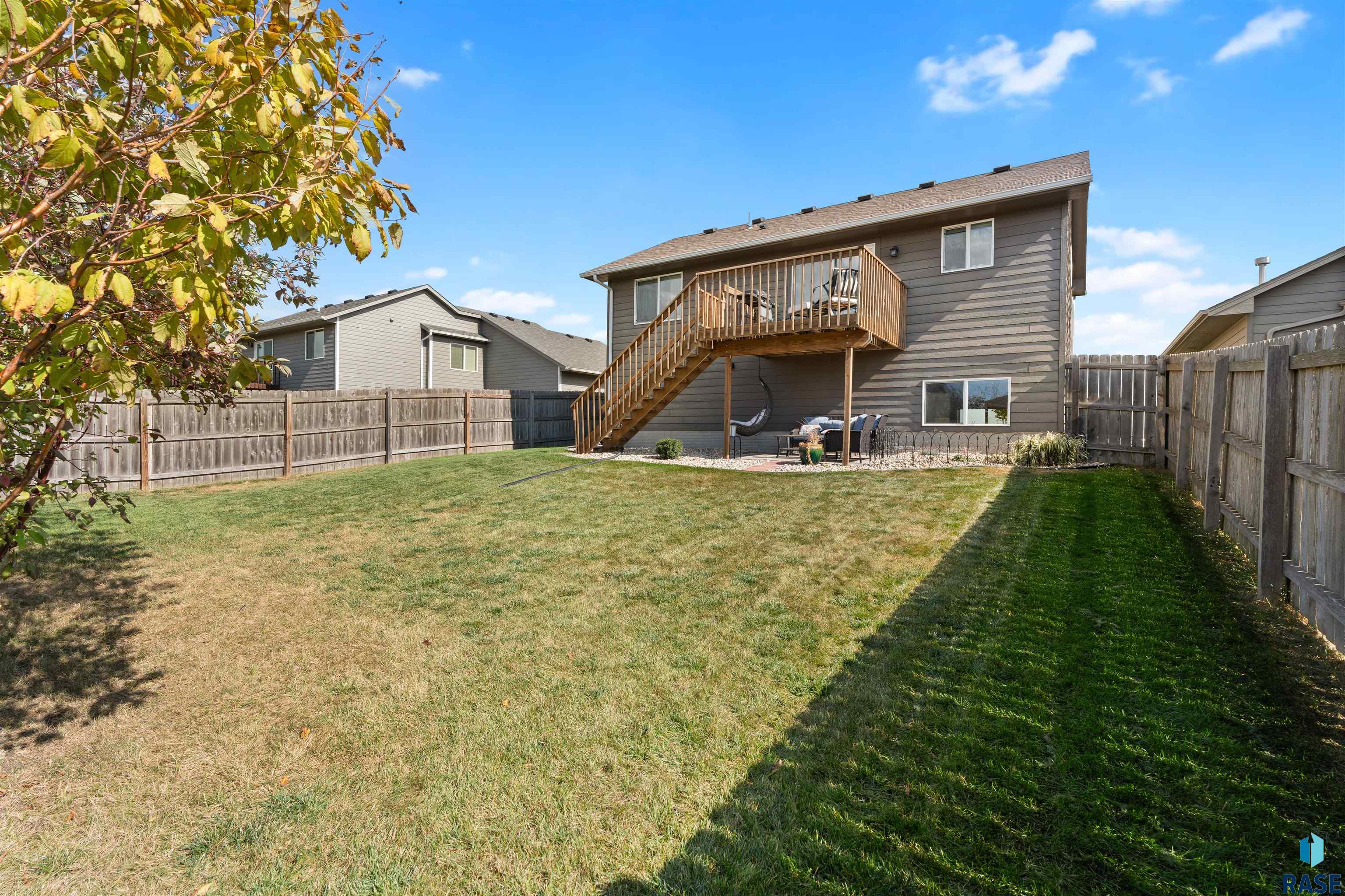 Harrisburg, South Dakota 57032, United States, 3 Bedrooms Bedrooms, ,2 BathroomsBathrooms,Residential,Active,227714