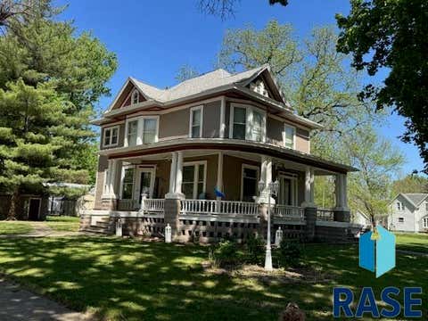 Homes For Sale - 102 W Church Street<br/> Inwood, IA 51240