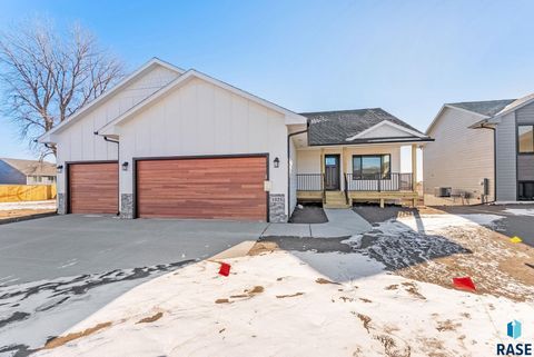 Condo For Sale - 1025 E Fannings Street<br/> Tea, SD 57064