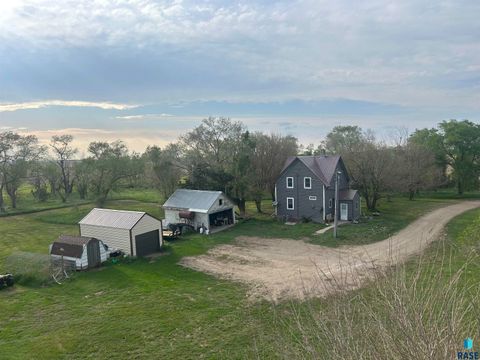 29147 437th Ave Menno SD 57045