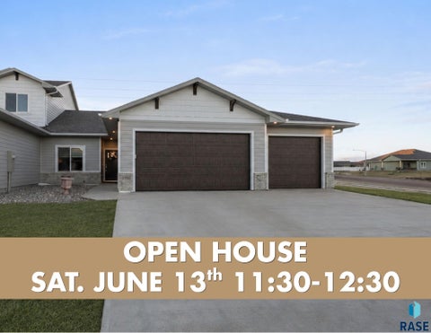 Townhouse For Sale - 5901 S Spirea Avenue<br/> Sioux Falls, SD 57108