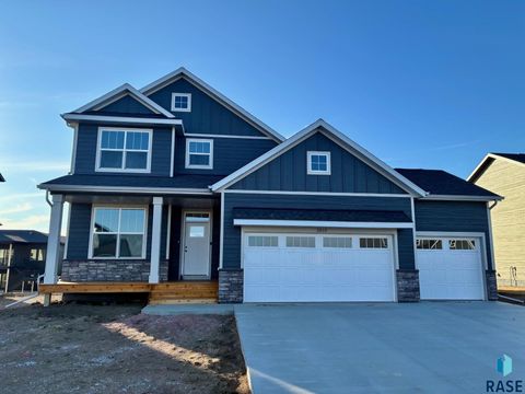 2809 S Copper Creek Ave Sioux Falls SD 57110