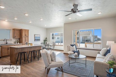 Photo of 3701 S Momentus Cir, Sioux Falls, SD 57110 (MLS # 22607048)