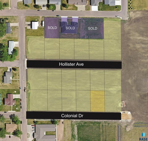 Photo of 208 Colonial Dr, Salem, SD 57058 (MLS # 22604404)