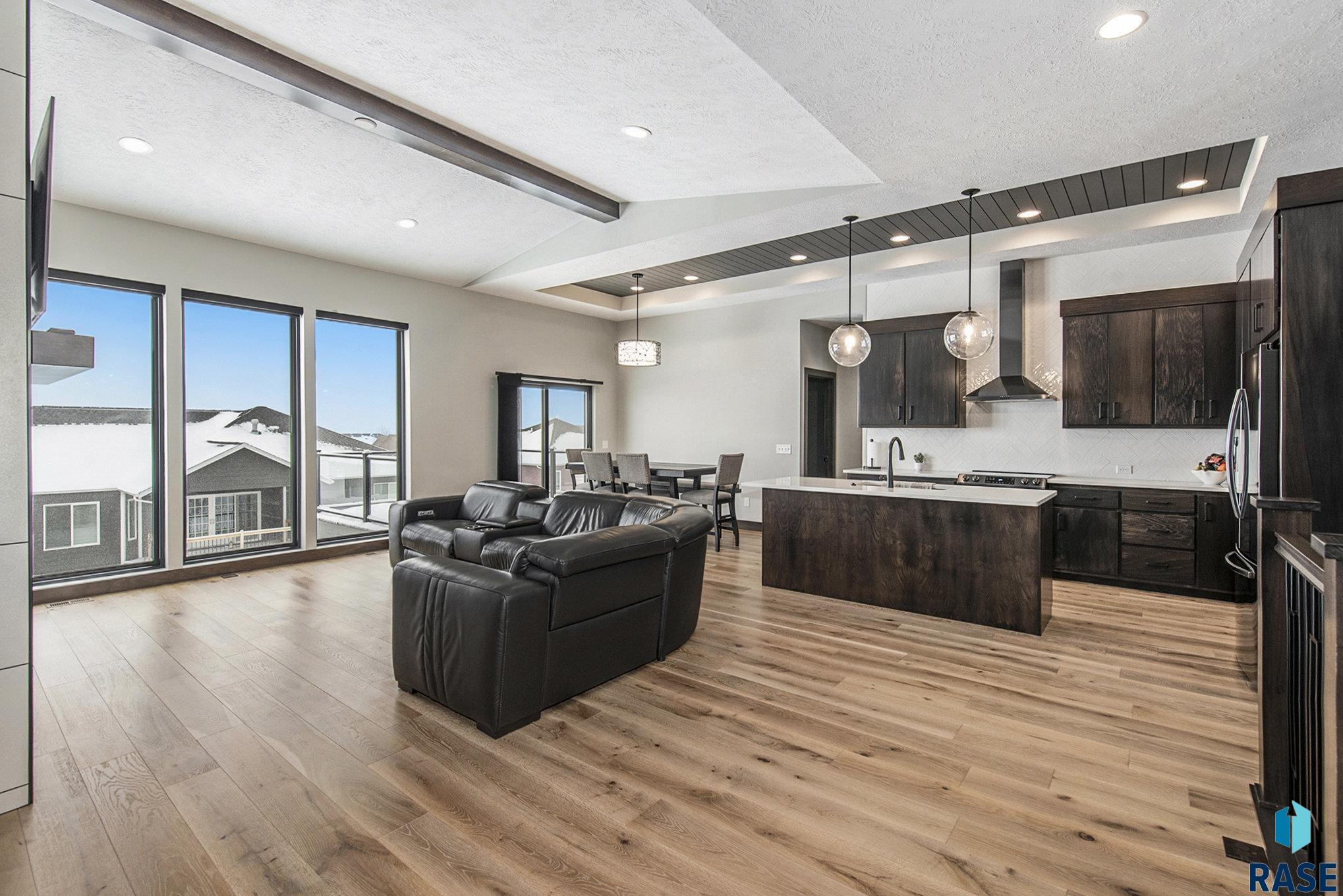 8209 E Ladyslipper Cir