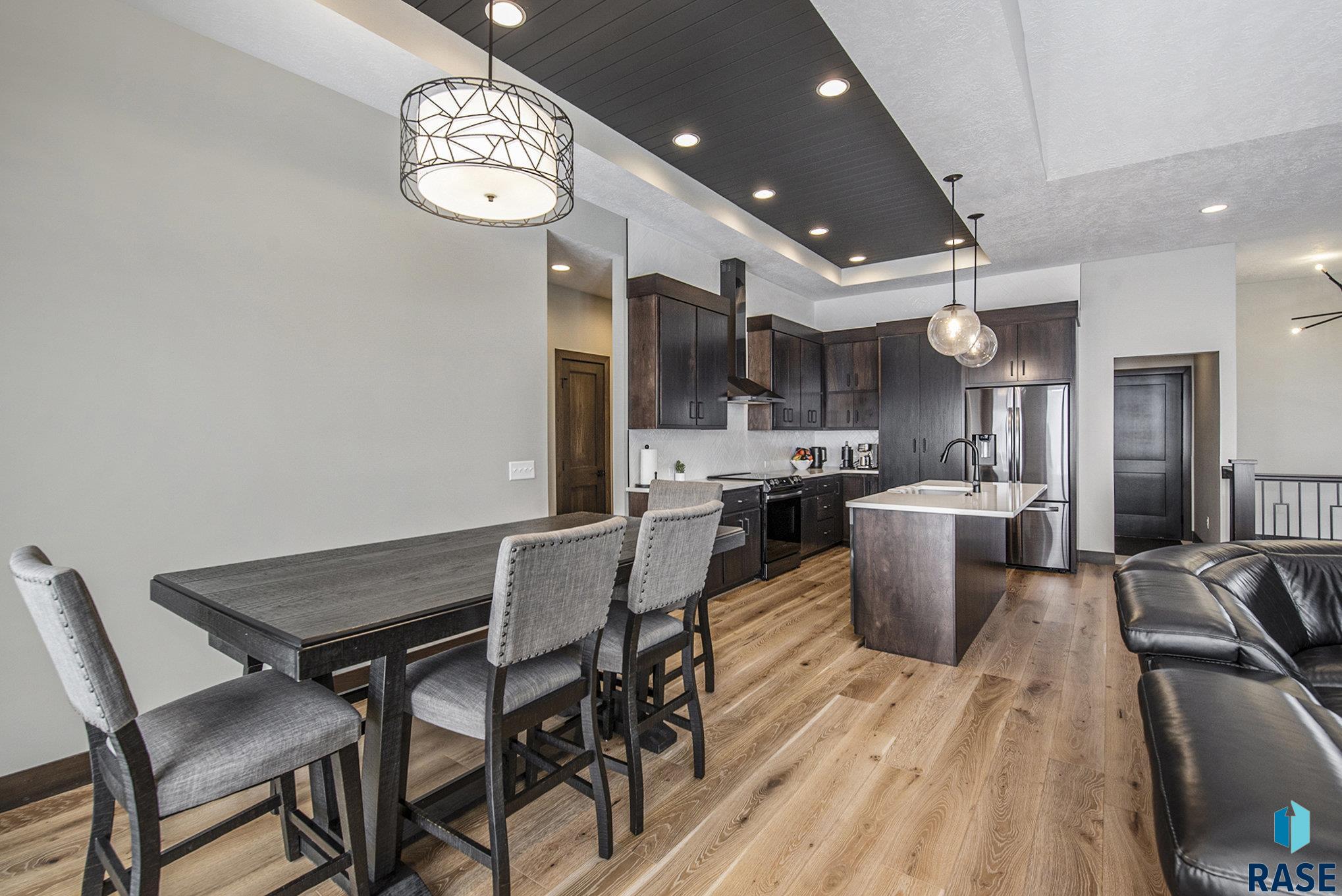8209 E Ladyslipper Cir