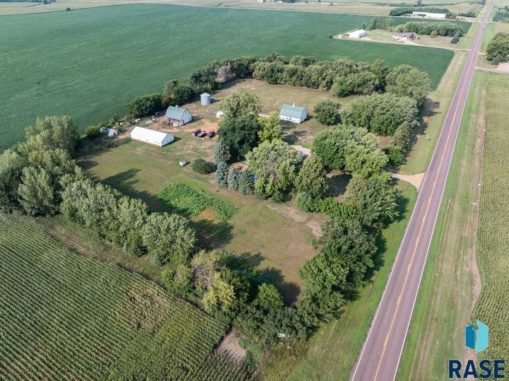Photo 1 of 51 — 45841 275th St, Parker, SD 57053