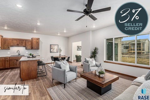 Townhouse For Sale - 8008 E Marana Street<br/> Sioux Falls, SD 57110