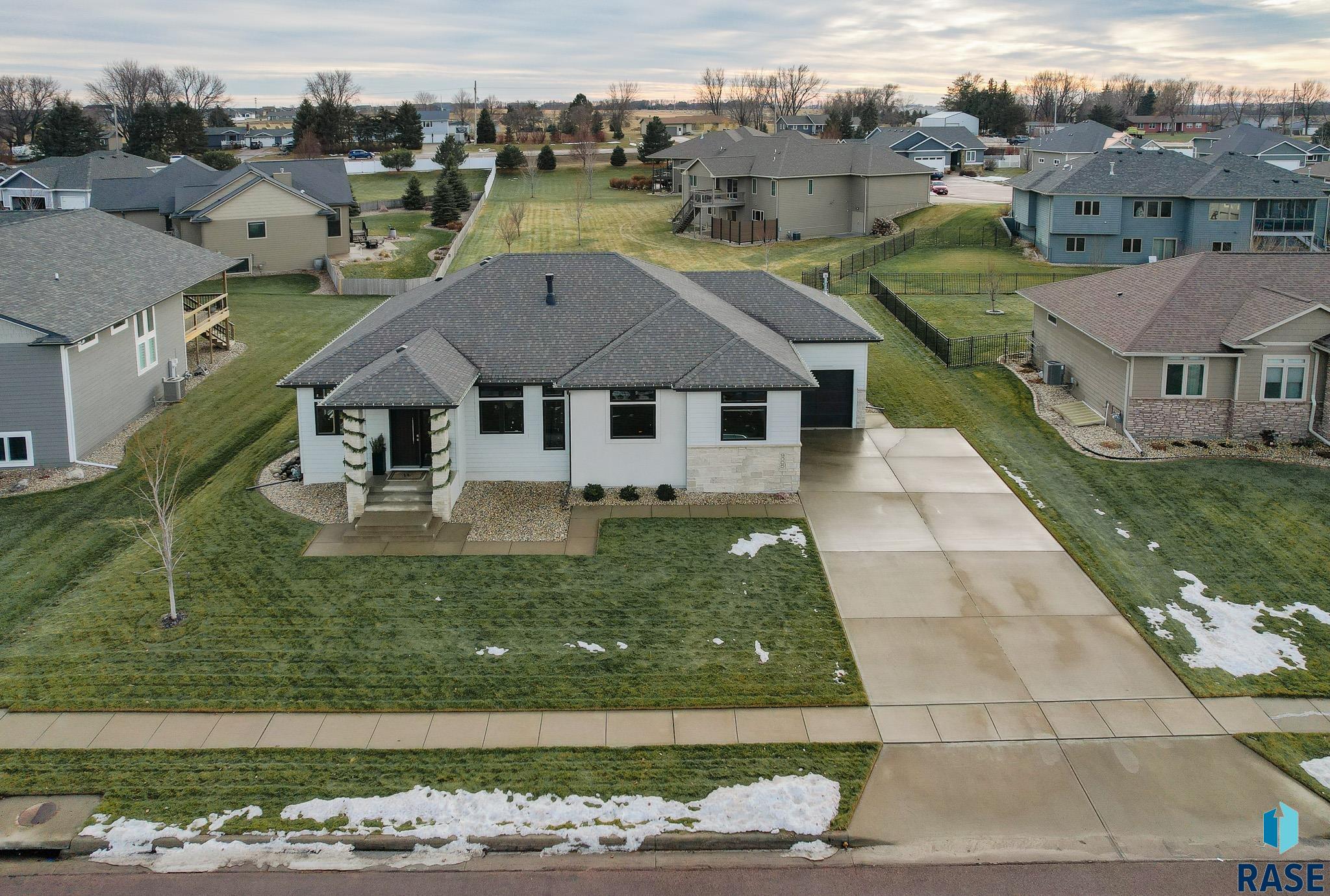 9005 W Dragonfly Dr Dr