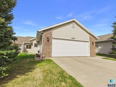 Photo of 4552 E 49th St, Sioux Falls, SD 57110 (MLS # 22602591)