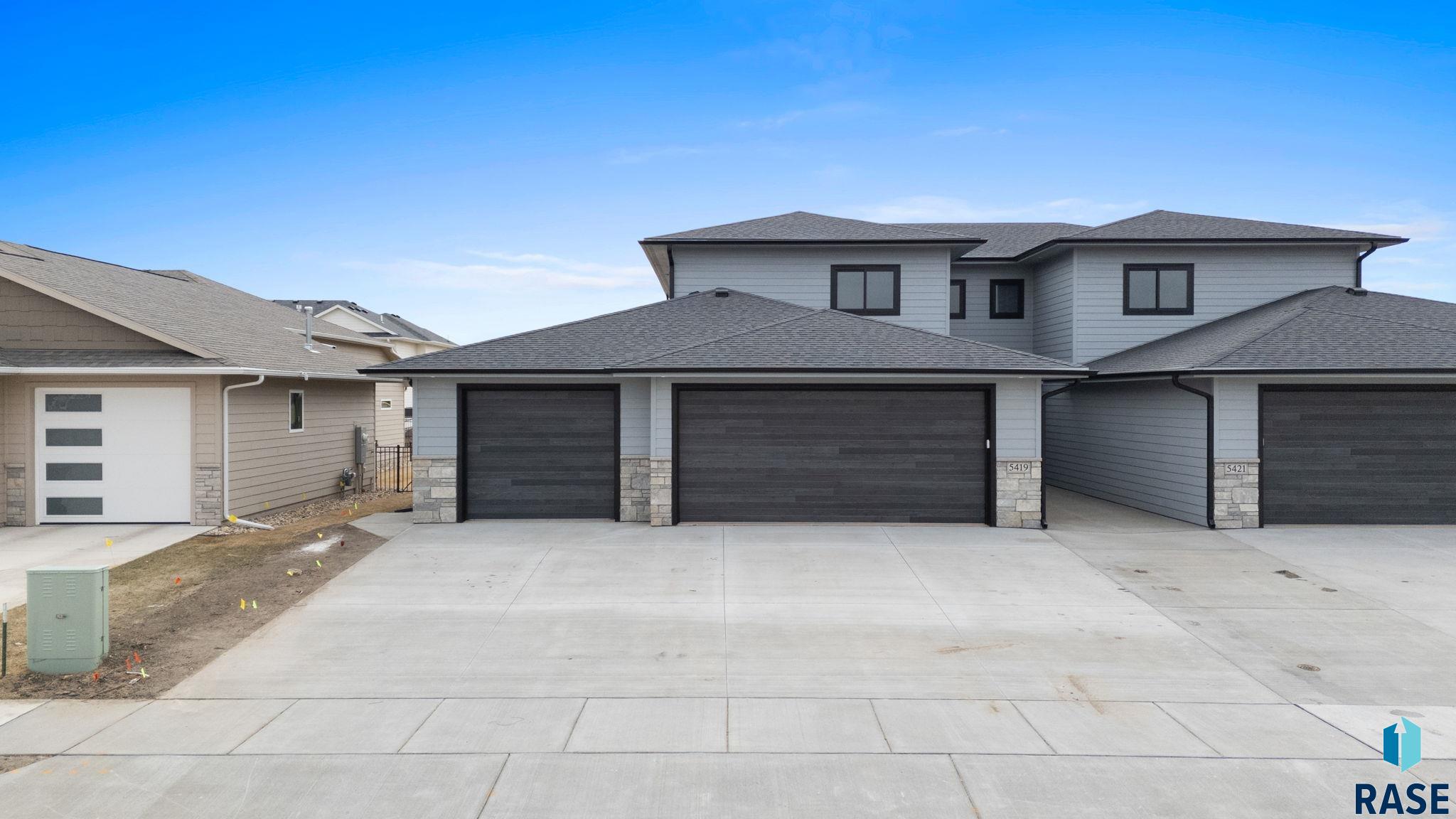 5419 W Vision Cir