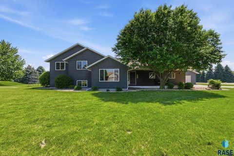 Homes For Sale - 27120 Morning Glory Avenue<br/> Harrisburg, SD 57032