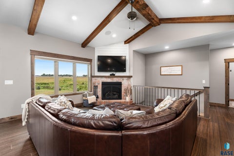 Homes For Sale - 27061 Saddlerock Place<br/> Harrisburg, SD 57032