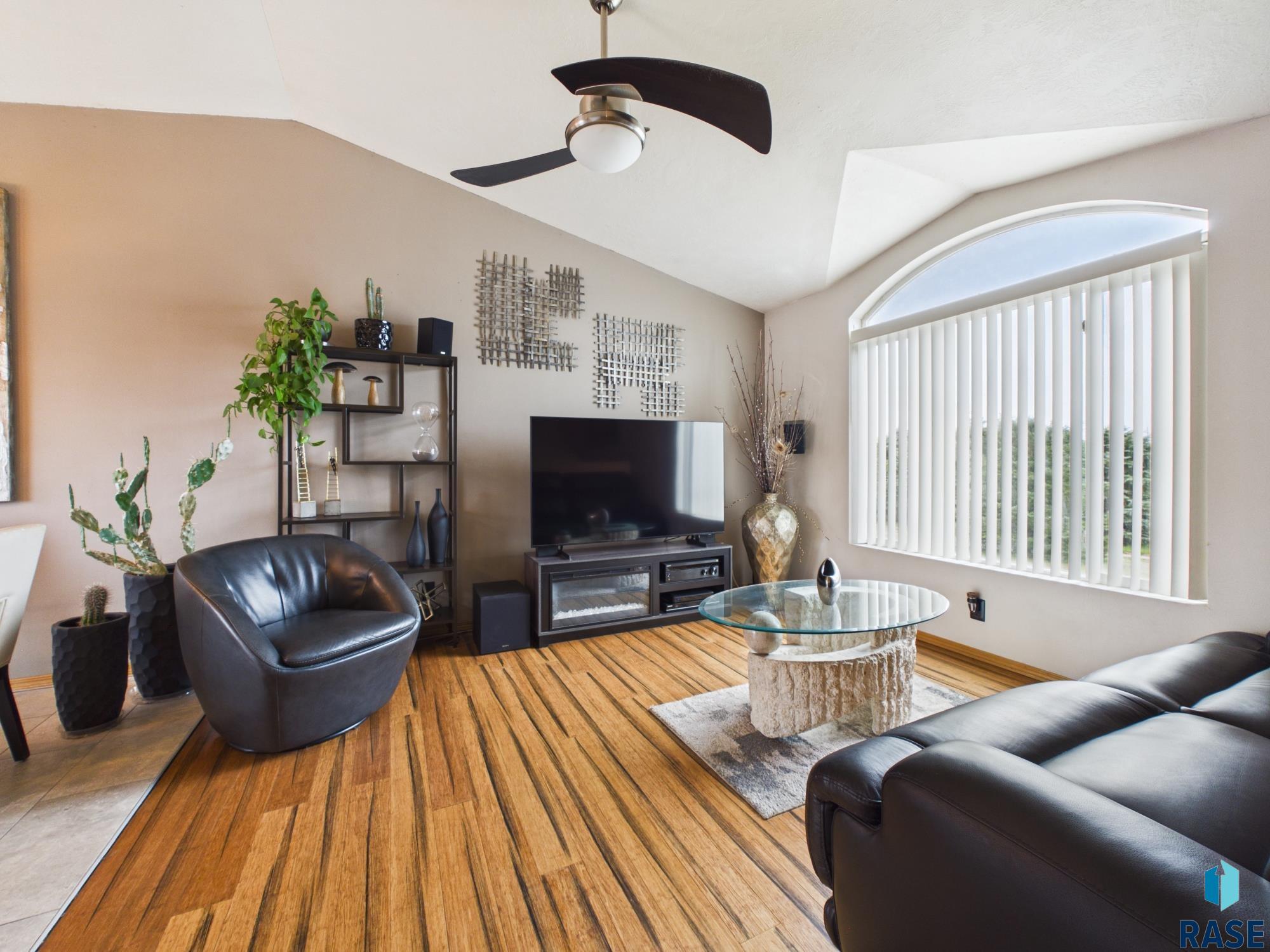 400 Philly Cir