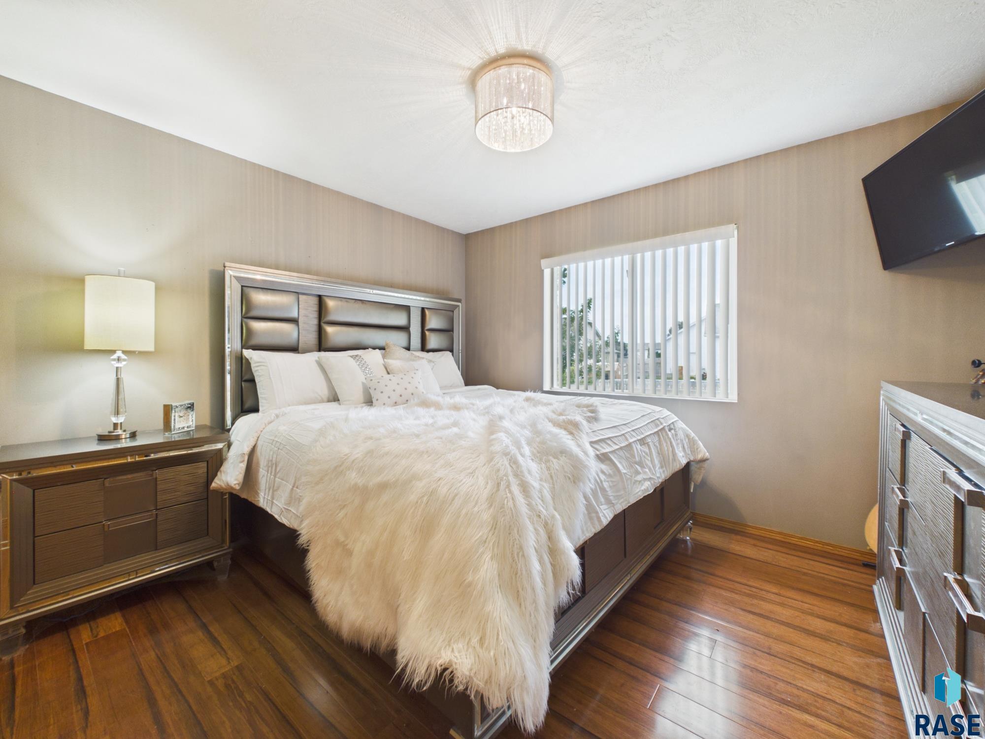 400 Philly Cir