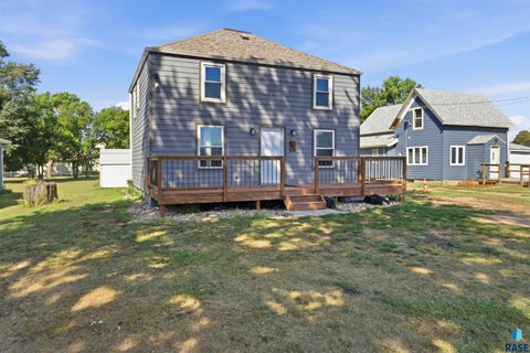 Photo of 641 N Railway Ave, Canistota, SD 57012 (MLS # 22607497)