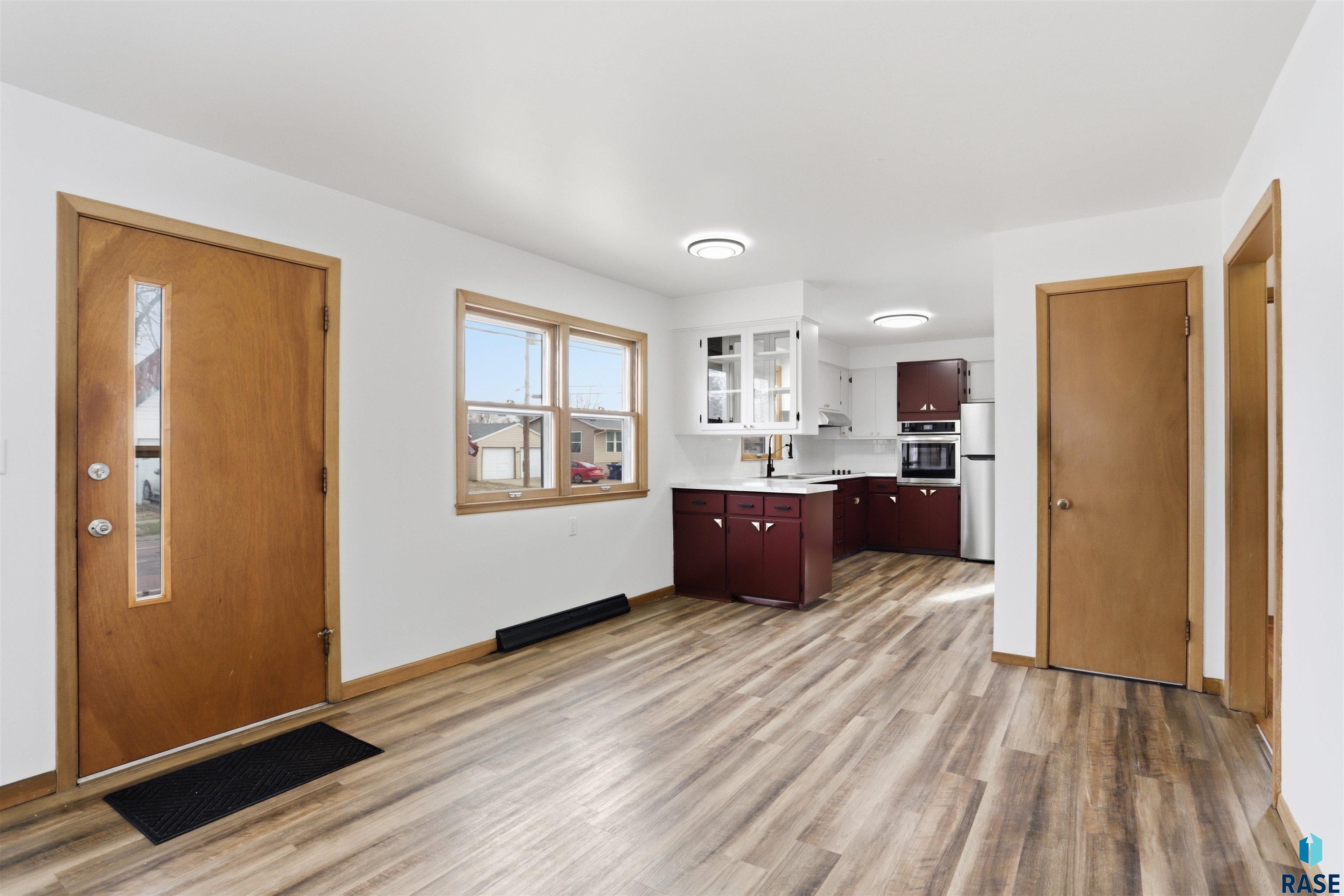 2309 W 13th St