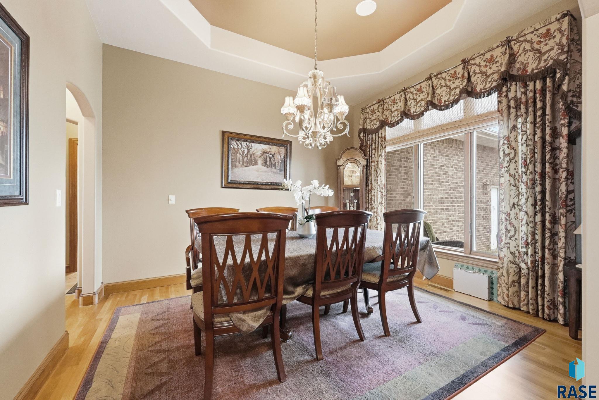 5801 S Copperhead Dr