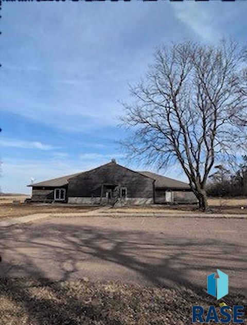 Photo of 47256 SD-46, Beresford, SD 57004 (MLS # 22602245)
