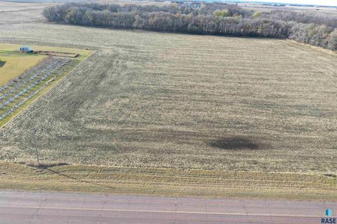 Photo of TBD 462nd Ave, Wentworth, SD 57075 (MLS # 22602673)