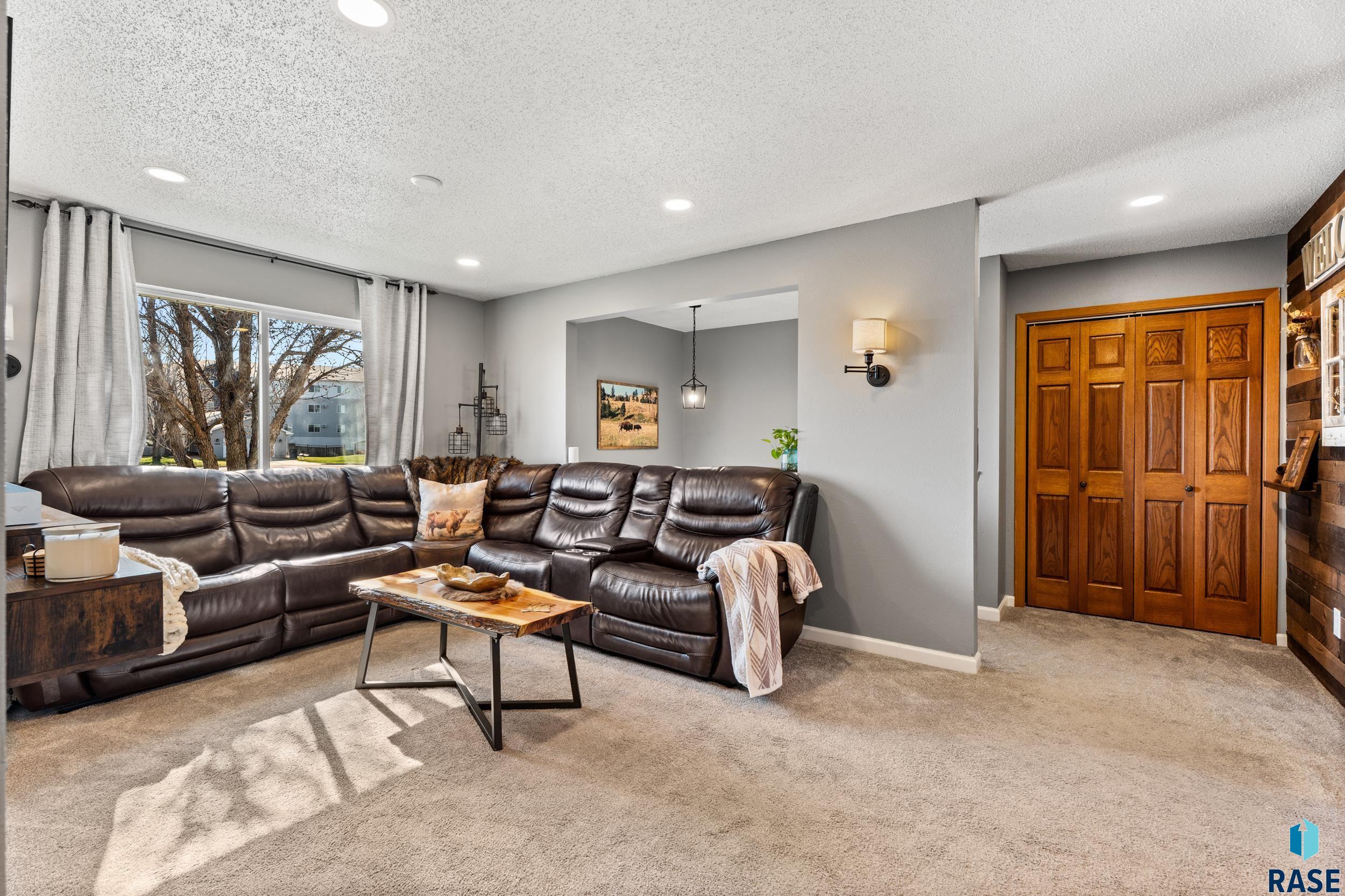 4124 N Jans Dr