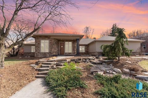 Photo of 3557 S Spencer Blvd, Sioux Falls, SD 57103 (MLS # 22602576)