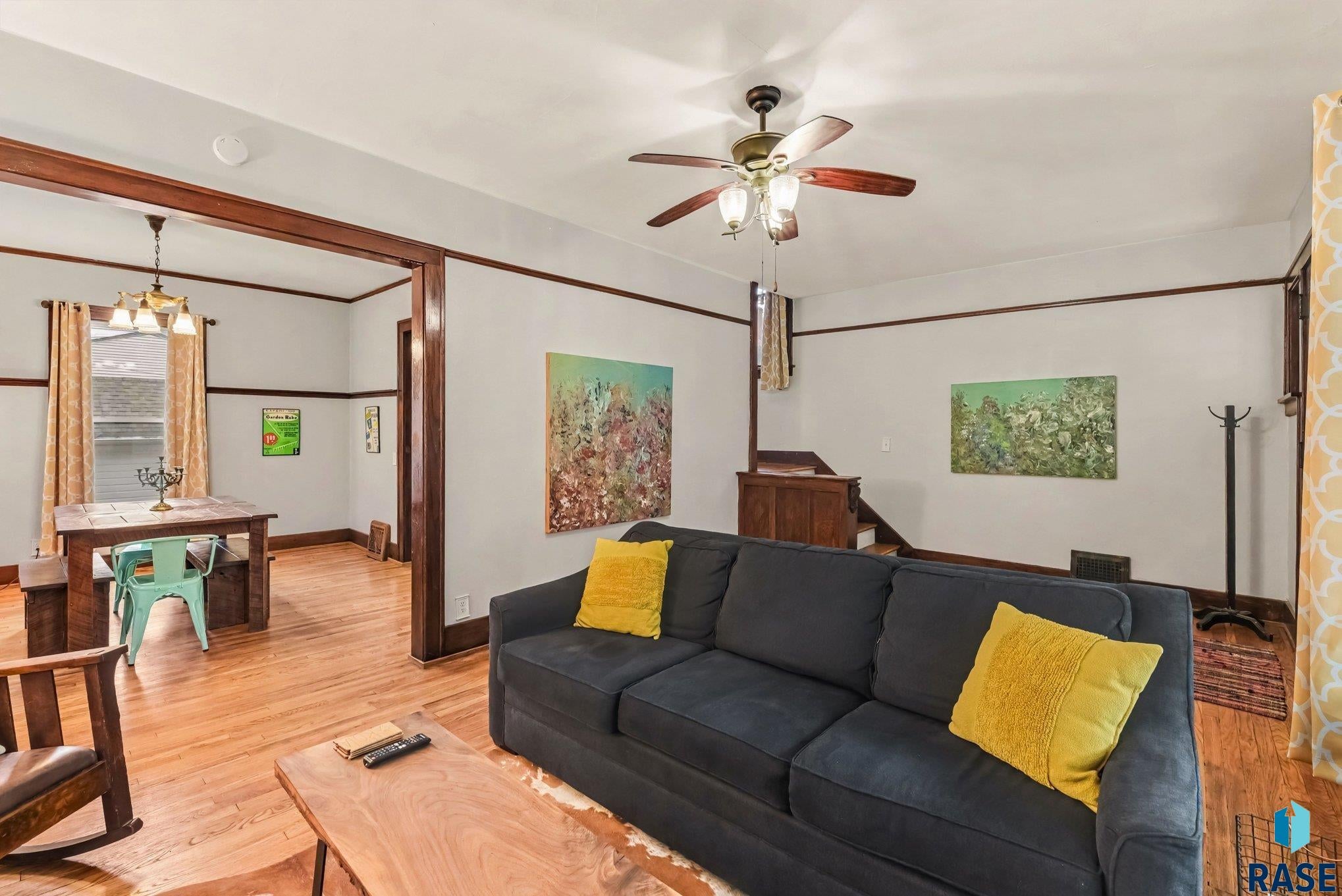 507 W 7th St