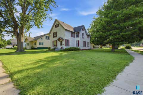 Homes For Sale - 121 N Liberty Avenue<br/> Lake County, Madison, SD 57042