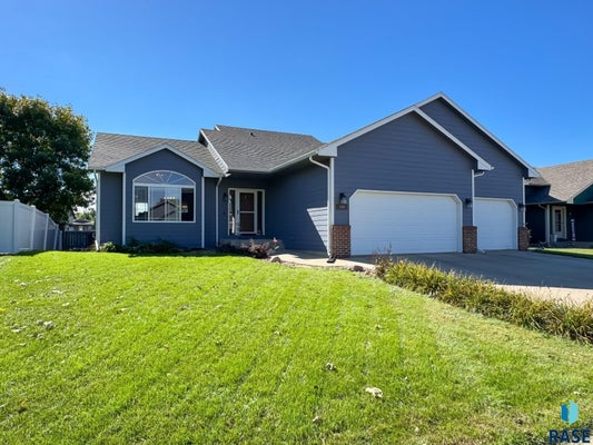 705 KENT ST, HARRISBURG, SD 57032 - Image be80aa7aecbeb73f853e483ab2b811bf/720649972