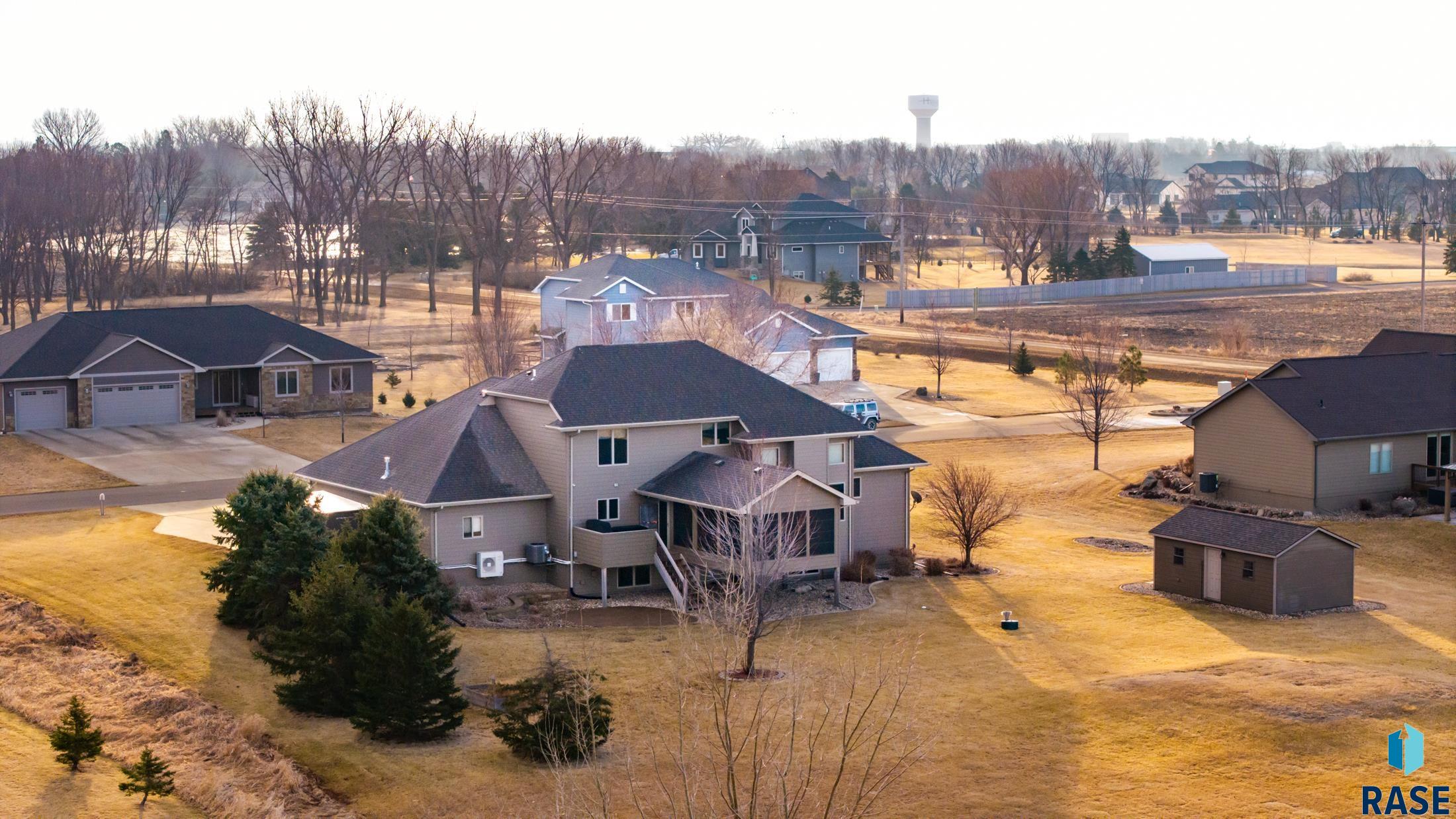 27193 Willow View Cir