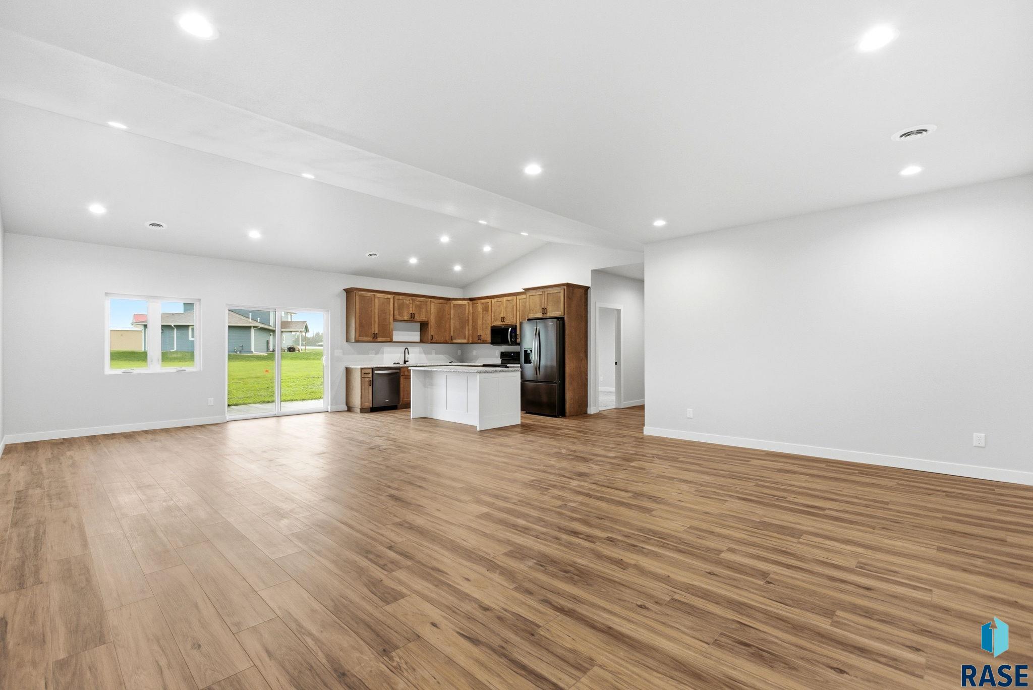 636 Apple Creek Rd