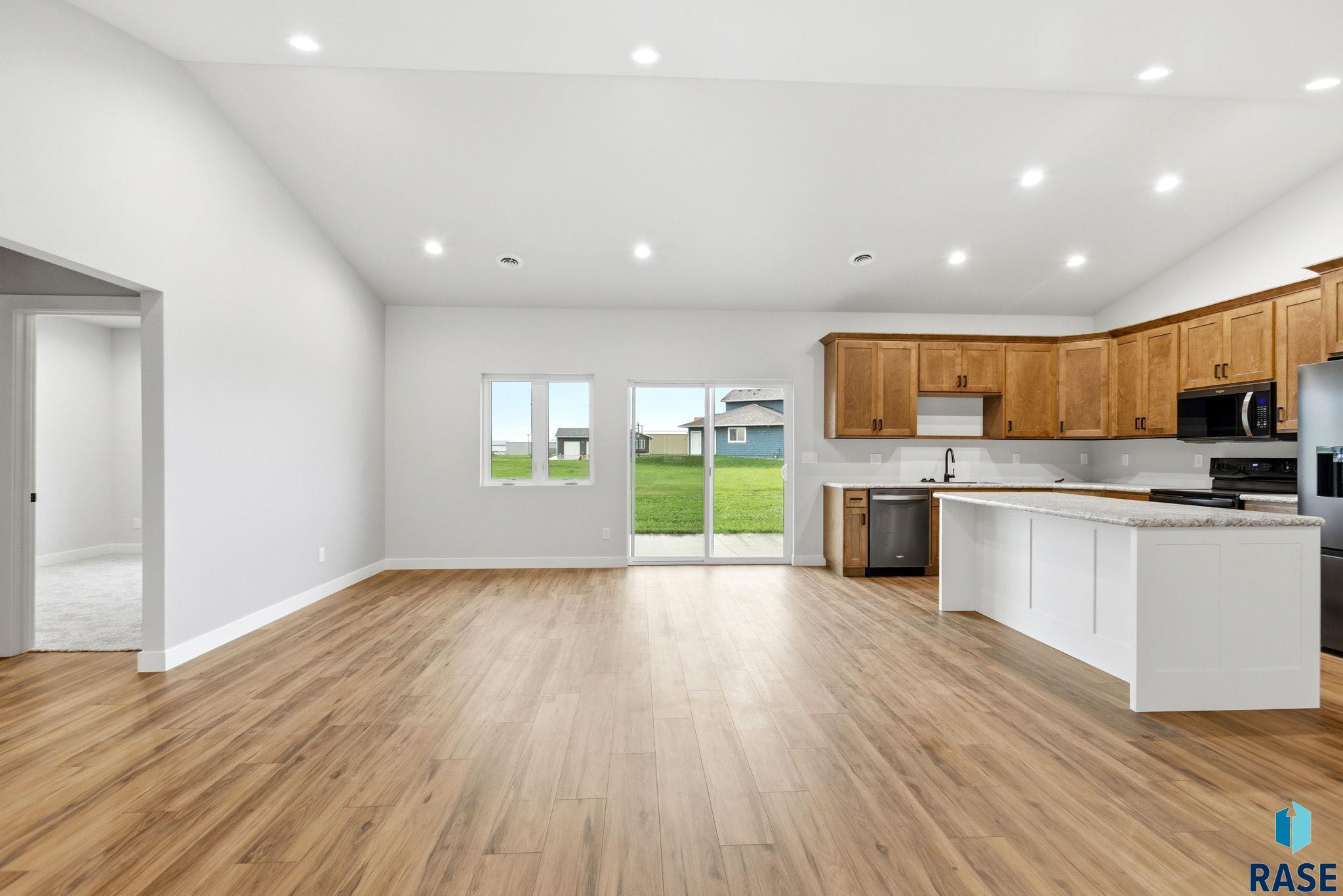 636 Apple Creek Rd