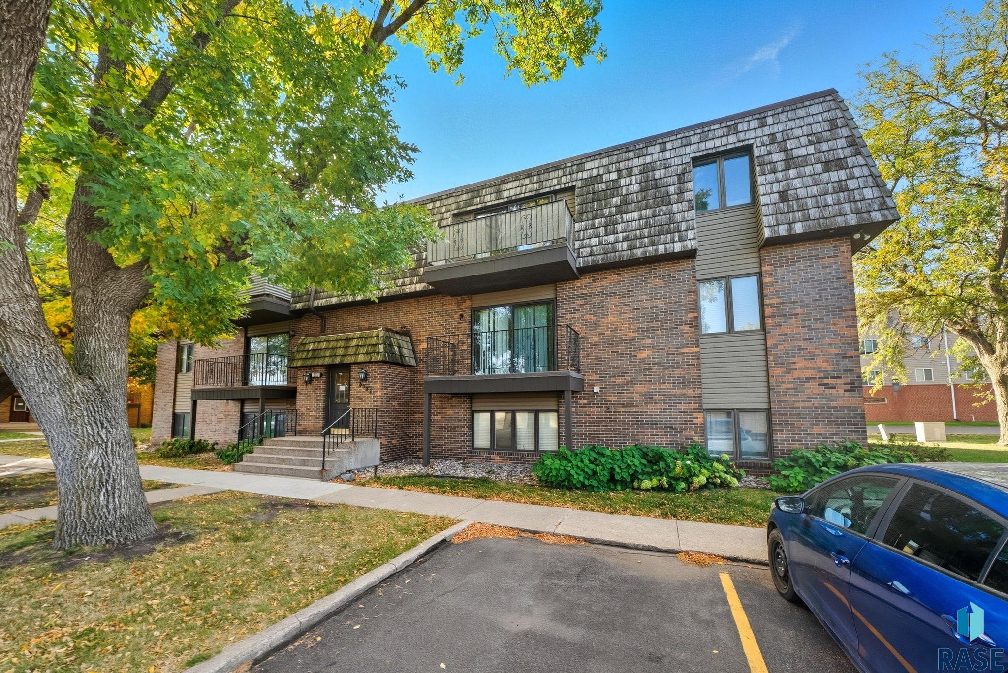 Sioux Falls, South Dakota 57106, United States, 2 Bedrooms Bedrooms, ,1 BathroomBathrooms,Residential,Active,228363