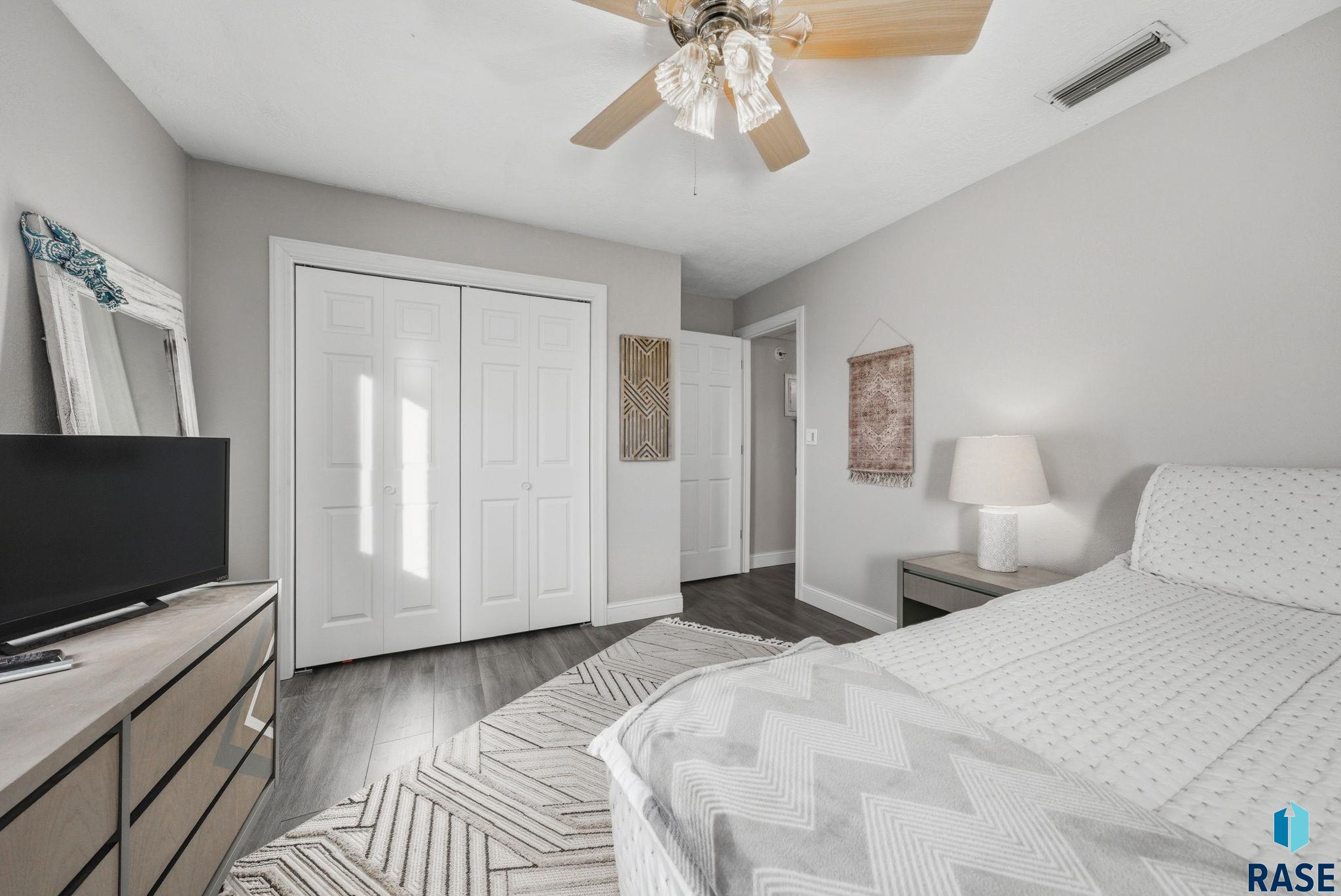 Sioux Falls, South Dakota 57106, United States, 2 Bedrooms Bedrooms, ,1 BathroomBathrooms,Residential,Active,228363