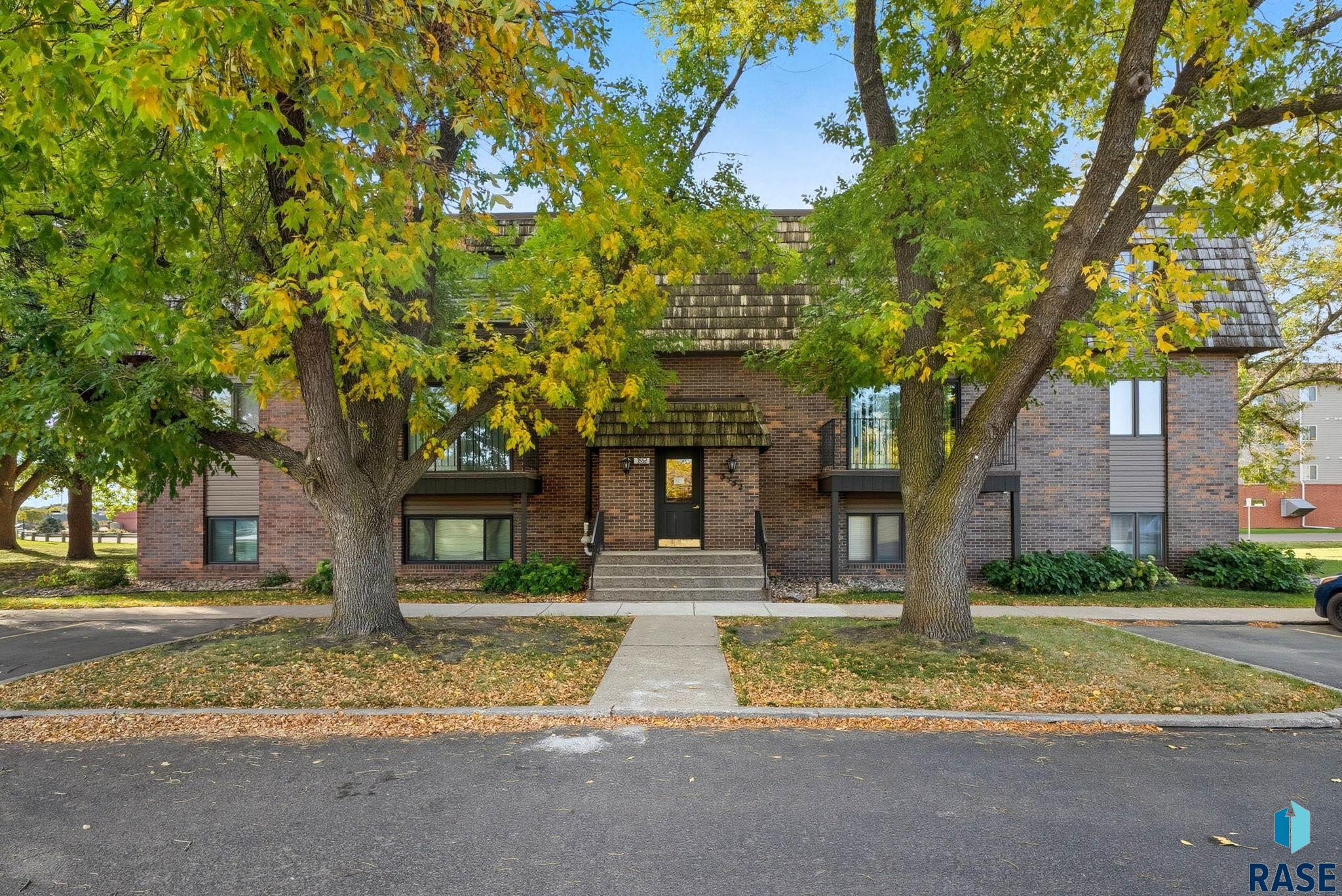 Sioux Falls, South Dakota 57106, United States, 2 Bedrooms Bedrooms, ,1 BathroomBathrooms,Residential,Active,228363