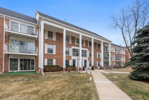 Photo of 2501 S Kiwanis Ave 210 #210, Sioux Falls, SD 57105 (MLS # 22600071)