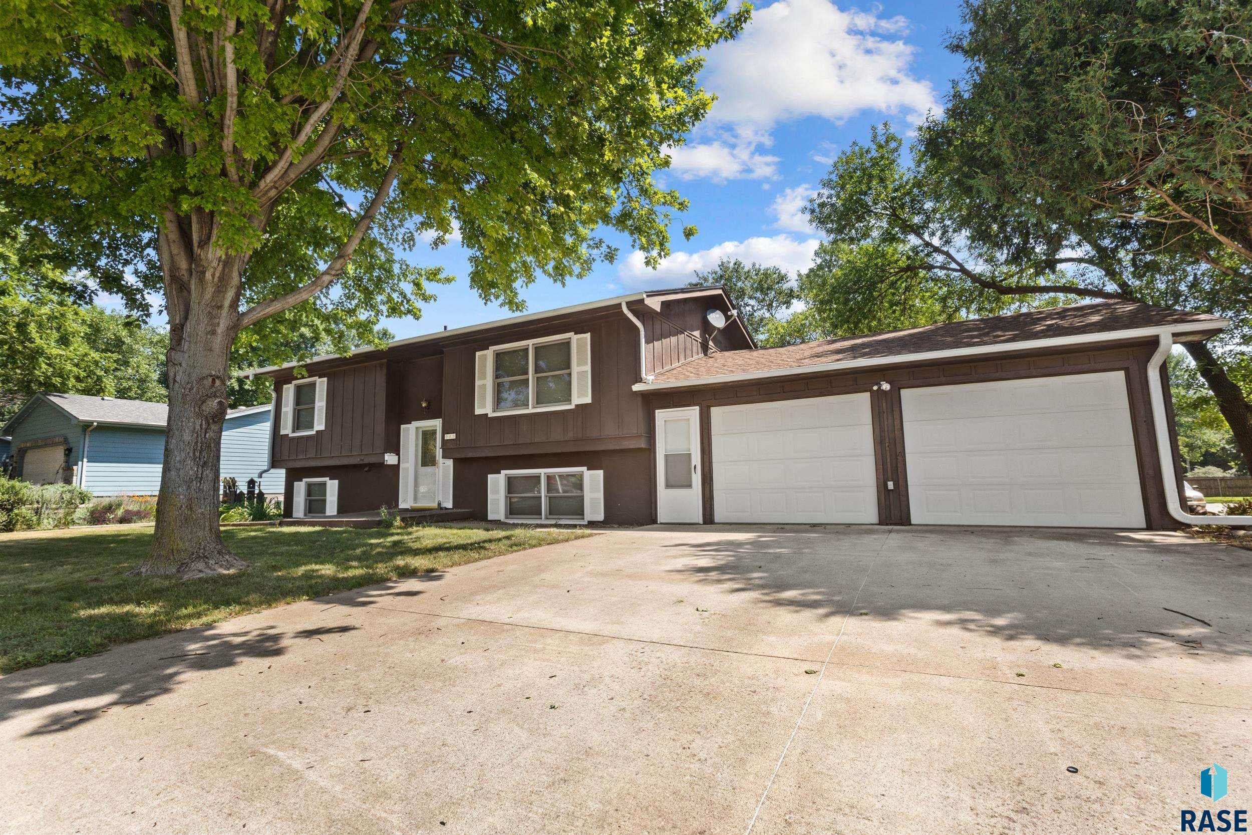 908 Union Ave N N