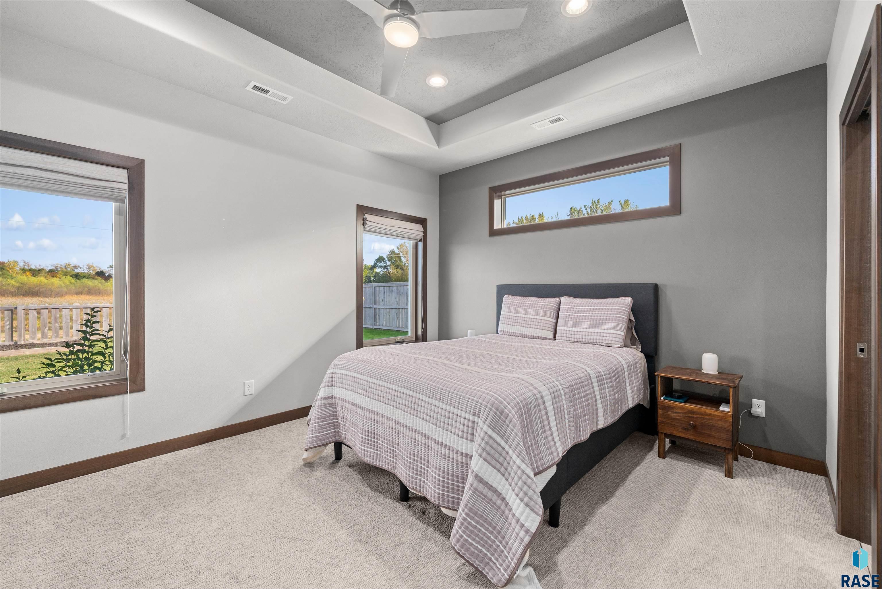 Brandon, South Dakota 57005, United States, 3 Bedrooms Bedrooms, ,2 BathroomsBathrooms,Residential,Active,232546