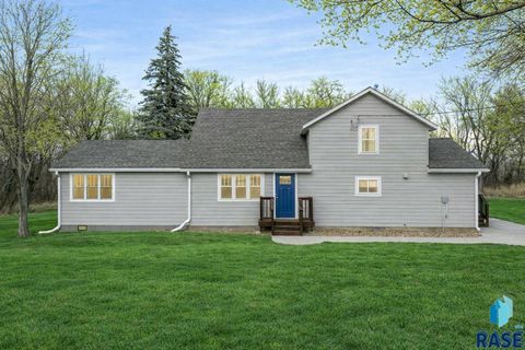 Homes For Sale - 47608 300th Street<br/> Alcester, SD 57001