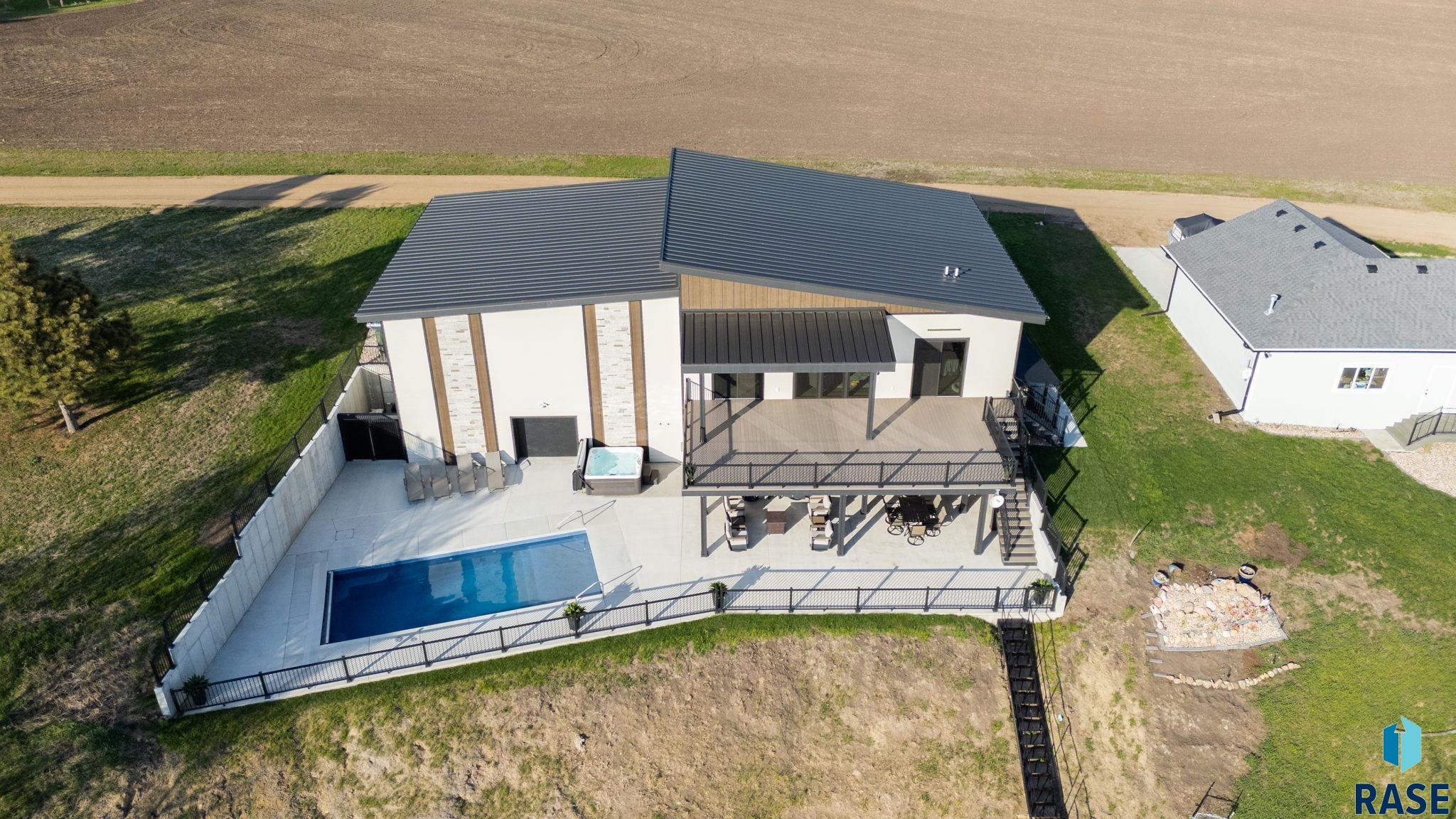 6319 Stoney Point