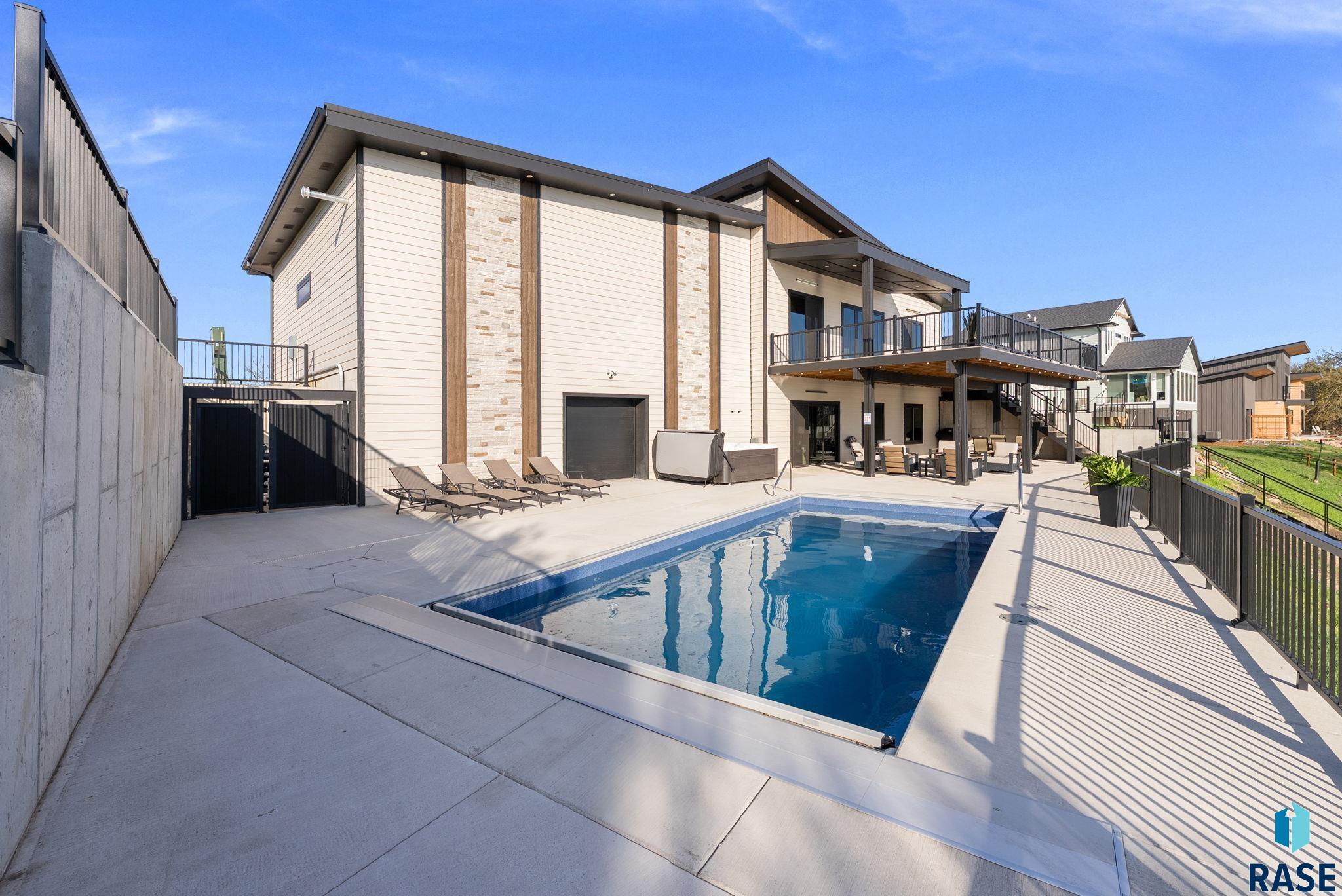 6319 Stoney Point