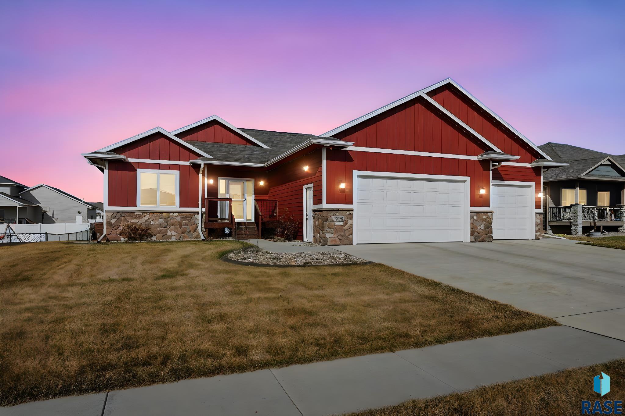 4405 S Sawtooth Trl